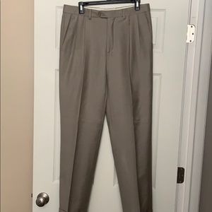 Santorelli double pleated taupe slacks 1 1/2 cuff